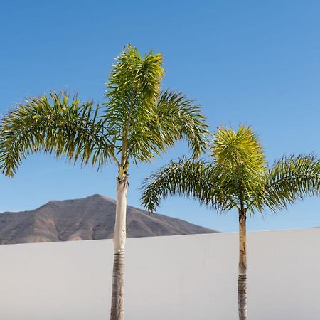 Villa Alay By Buenavilla Playa Blanca  Exterior photo