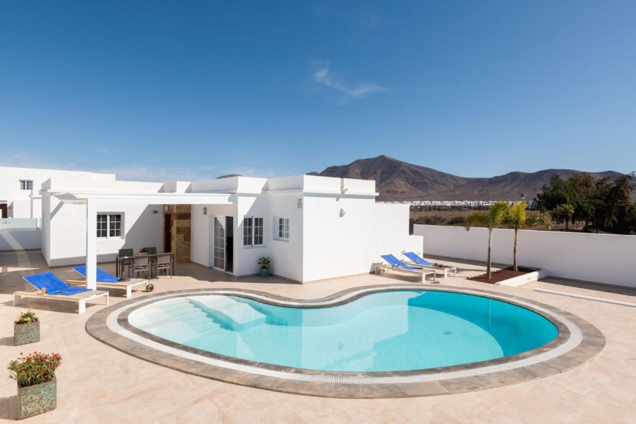 Villa Alay By Buenavilla Playa Blanca  Exterior photo